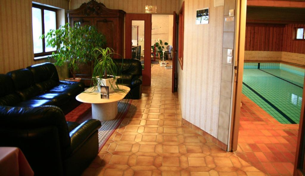 Hotel-Spa & Restaurant Logis Domaine Langmatt Murbach Eksteriør bilde